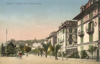 Rapallo, De Tuinen en de Nieuwe Kursaal door Italian Photographer